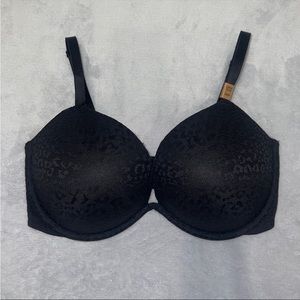 Victoria Secret PINK Wear Everywhere super push-up 38DD (38E)